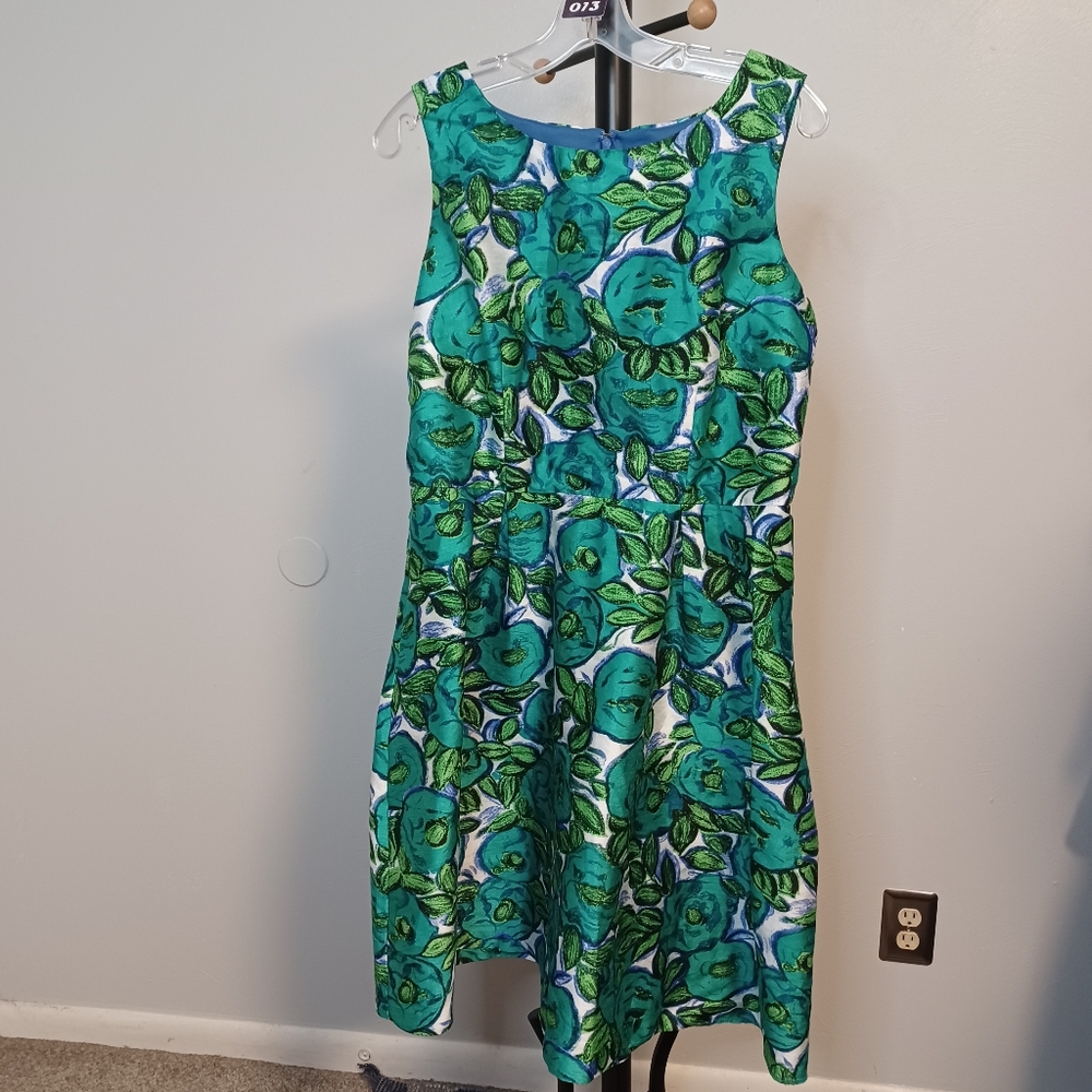 Liz Claiborne Green Floral Dress Size 12